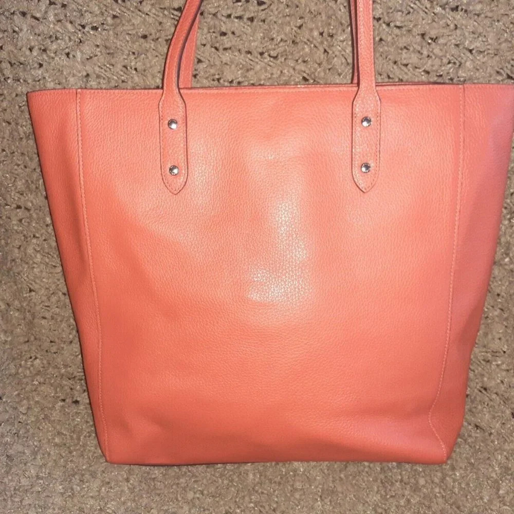 COACH-Turn Lock Town Tote-Scarlet Red Pebbled Leather-Silver Hardware-NEW - Picture 4 of 8